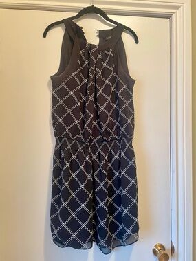 White House Black Market Black Women's Top - Size 10